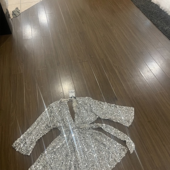 Zara slive sequins romper - Picture 6 of 8